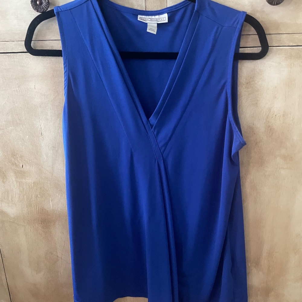 Dana Buchman blouse